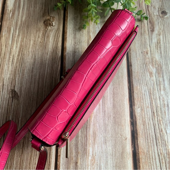 Kate Spade Luna Croc Embossed Crescent Crossbody Festive Pink - Picture 3 of 12